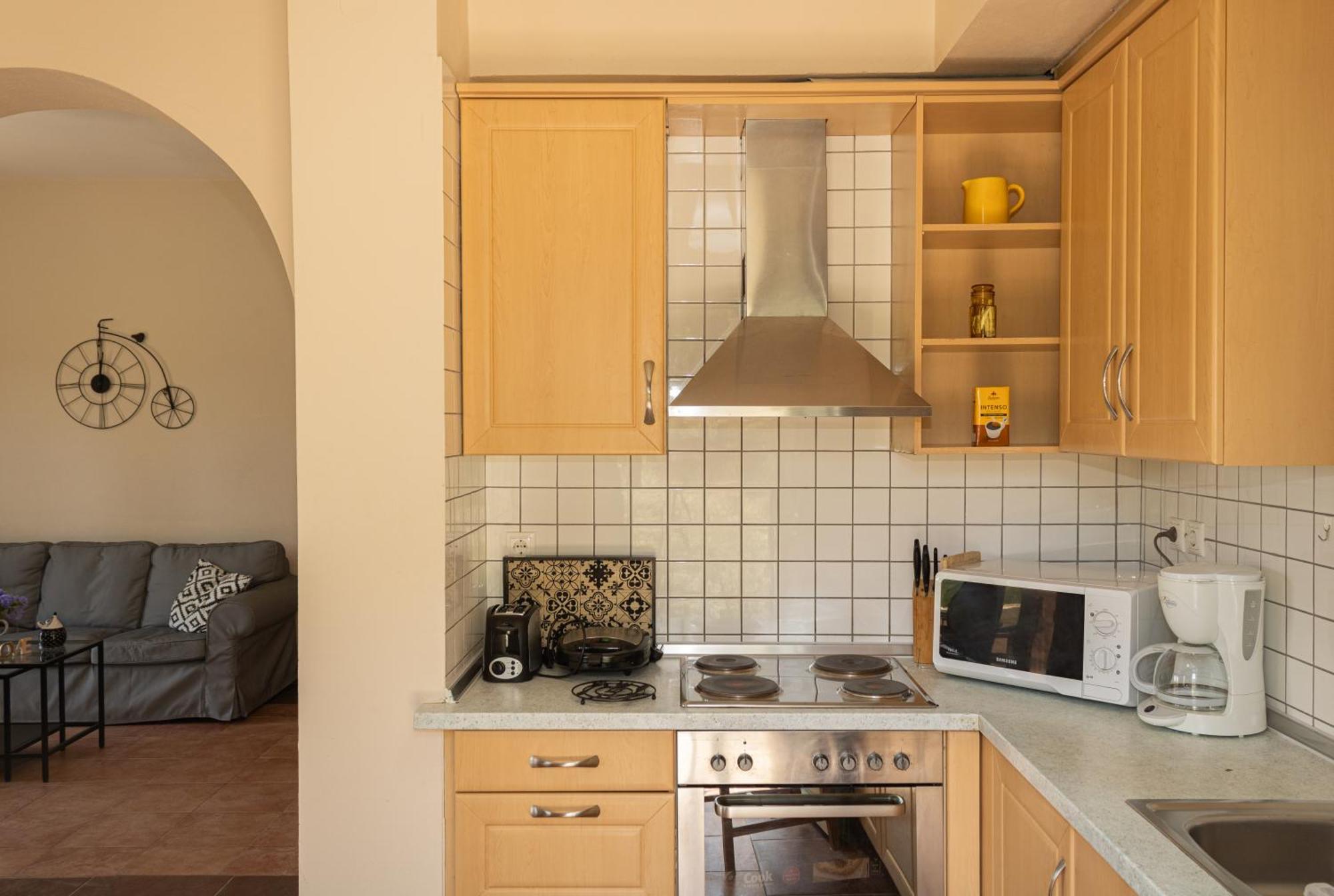 Mouse House Apartment Gouvia Exterior photo